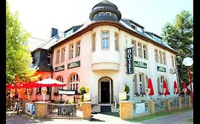 Hotel & Restaurant Schenk Von Landsberg